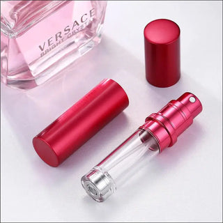 Perfume Vaporizers Bottled Bottoms Filled With High-end