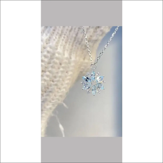 K-AROLE™️ Sparkling Blue Snowflake Pendant Necklace